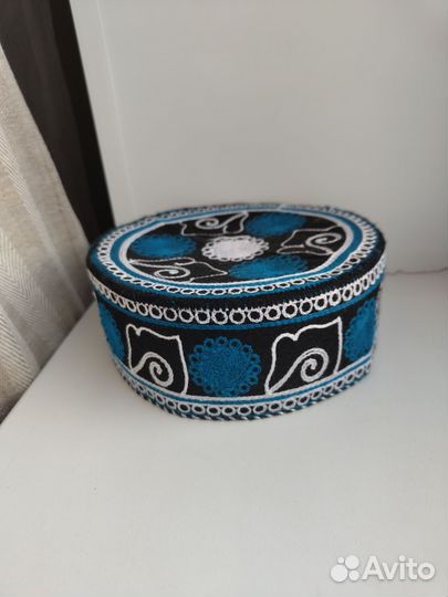 Татарская тюбетейка очень красивая