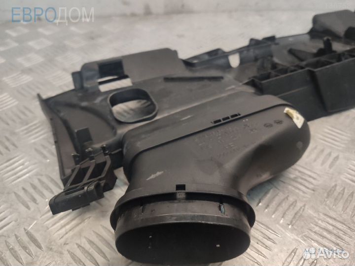 Воздуховод на телевизор м273 mercedes W212 s1134094