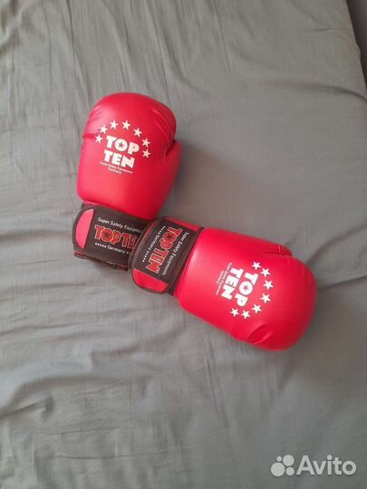Боксерские перчатки 10 oz детские