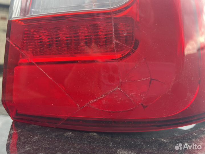 Фонарь правый Kia Sorento 2 рестайлинг