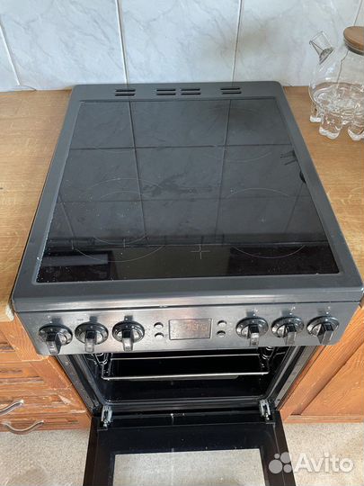 Плита электрическая с духовкой