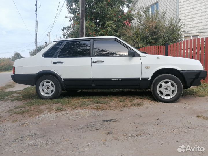 ВАЗ 21099 1.5 МТ, 1997, 290 706 км