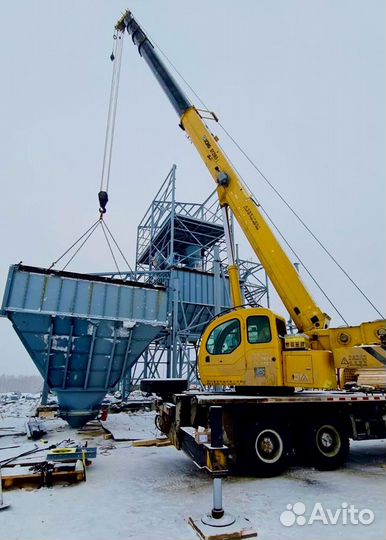 Аренда и услуги автокрана, 25 т, 51 м, с гуськом 9 м