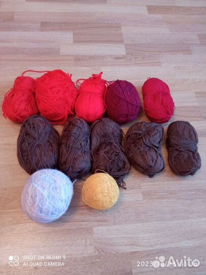 Нитки для вязания, разные