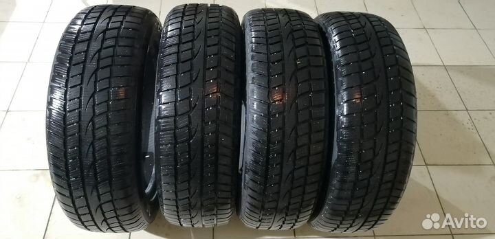 Windforce Snowblazer UHP 225/55 R19