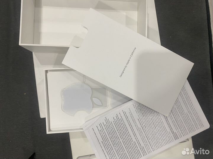 Коробка от iPhone x и xs max