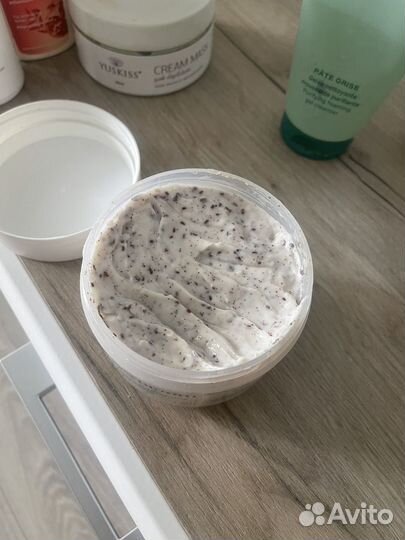 Набор косметики пакетом,воскоплав и сумка спорт