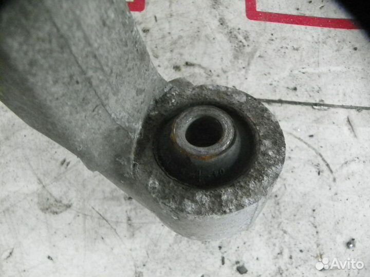 Рычаг задний верхний правый Hyundai Santa Fe