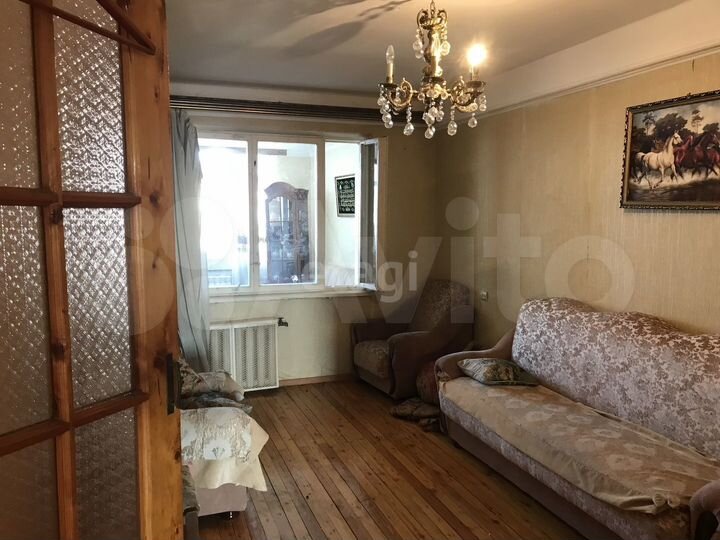 4-к. квартира, 90 м², 5/5 эт.
