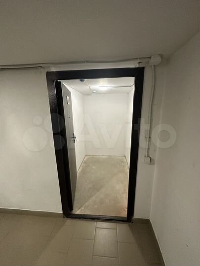 Машиноместо, 10 м²