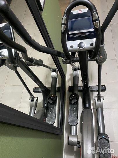 Эллиптический тренажер Cardio power