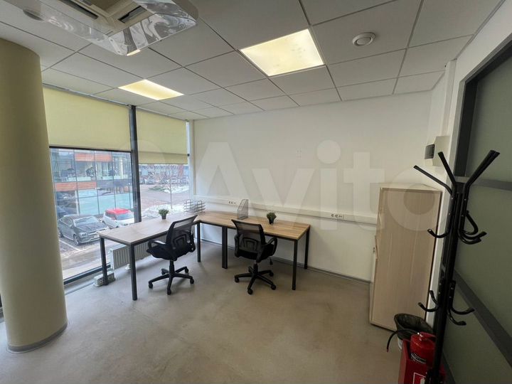 Офис, переговорка, обслуживание - всё включено