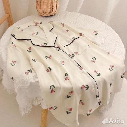 Пижама женская шёлковая с кружевом