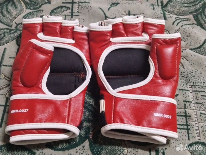 Перчатки для мма