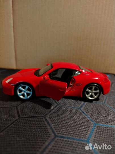 Модель porsche cayman S