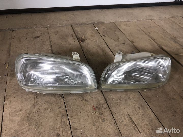 Фары передние rav4