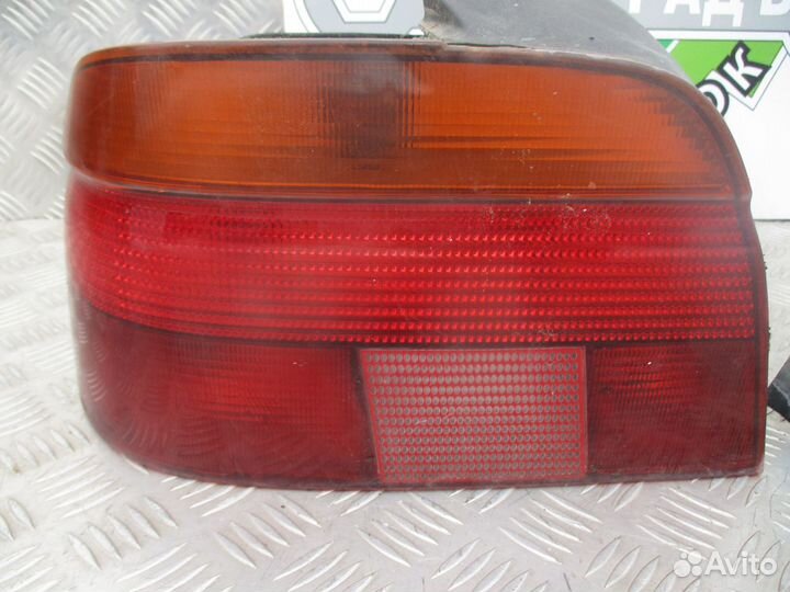 Фонарь задний правый BMW 5 E39 (1999)