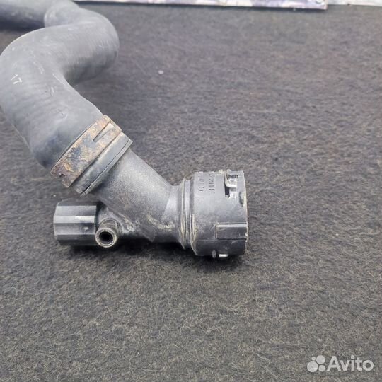 Патрубок охлаждения Seat Ibiza