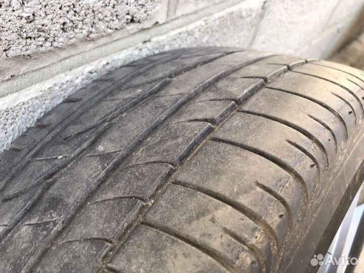 Литые диски с шинами 205/55 R16