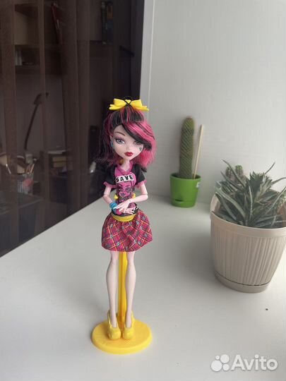 Кукла Монстер Хай дракулаура