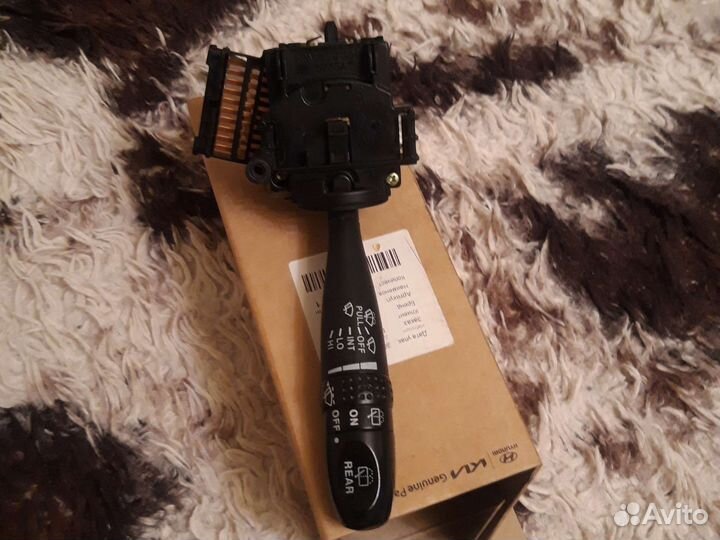 Под рулевой переключатель дворников