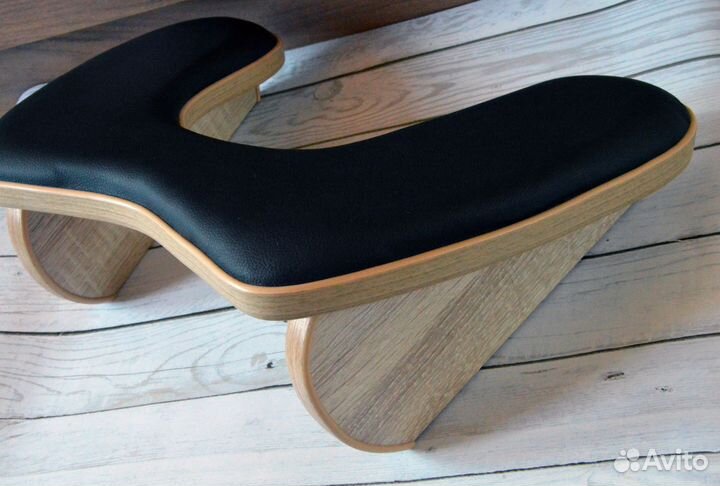 Подставка для рук маникюрная