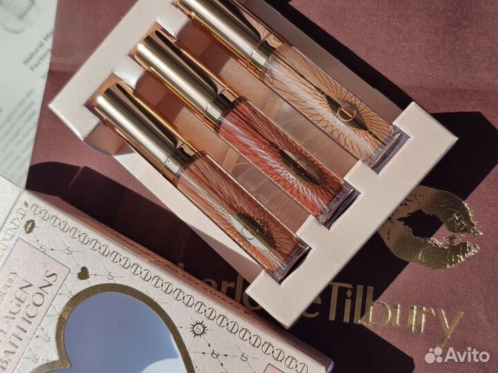 Блески для губ Charlotte Tilbury Collagen Lip Bath