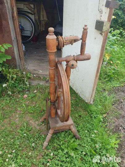 Прялка деревянная старинная