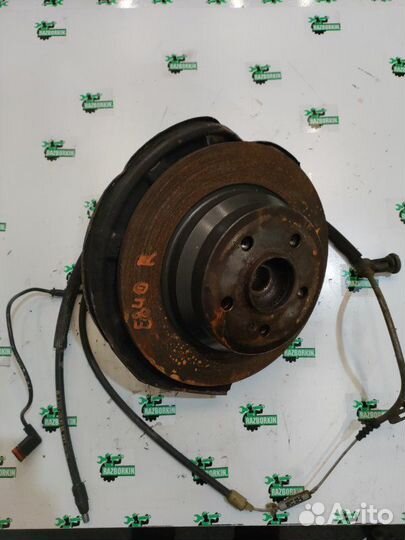 Цапфа задняя правая Mercedes E-Series W212 (E 220