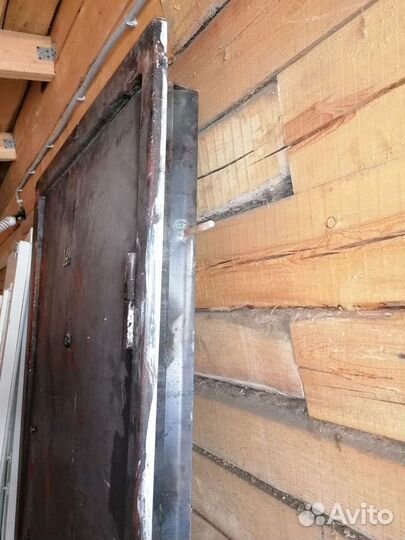 Дверь входная стальная металлическая