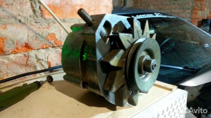 Генератор Ваз 2101-06 (42А); 2108-2170 (90А)