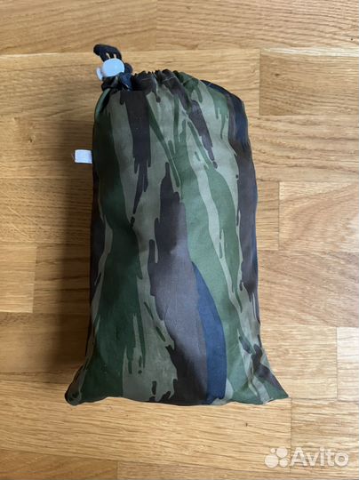 Камуфляжный костюм