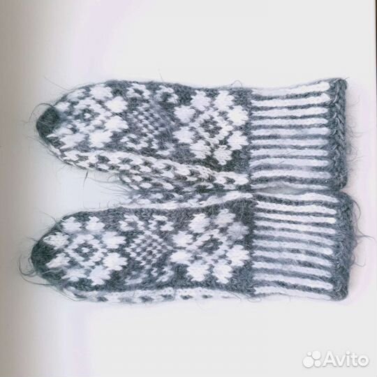 Варежки женские собачья шерсть 6,5