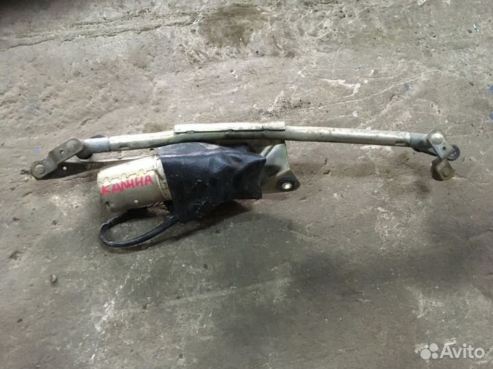 Трапеция стеклоочистителей с мотором (LADA Kalina)