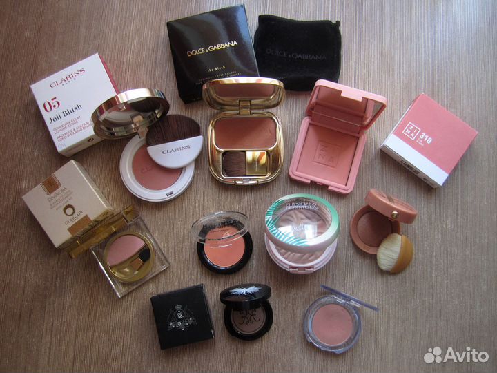 Румяна Dolce&Gabbana, Clarins, Rouge Bunny Rouge