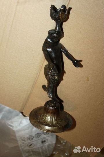 Подсвечник старинный бронза