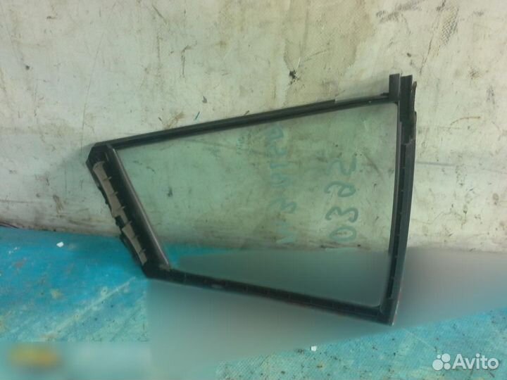 Стекло двери задней правой Mazda Mazda 3 (BL) 2009