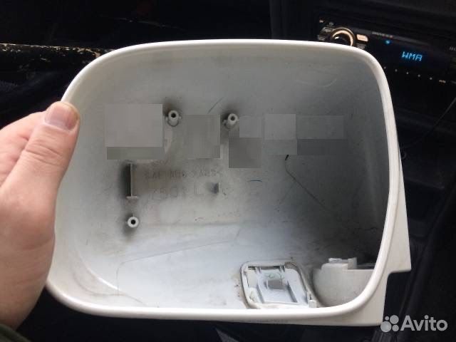 Корпус зеркала от Toyota-Harrier