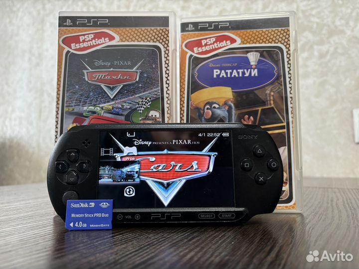 PSP / Прошитая / много игр / 4 gb