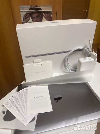 Macbook 12, Retina 2017, 256 gb