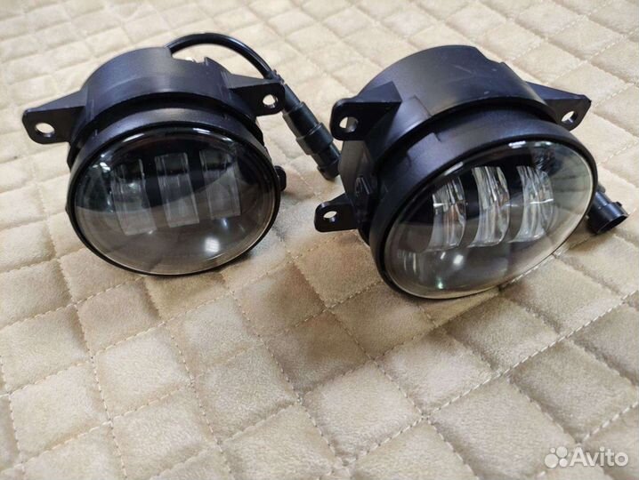 Фары противотуманные светодиодные для LADA