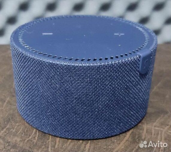 Умная колонка с часами в подарок подписка на год