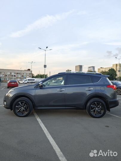 Toyota RAV4 2.2 AT, 2013, 259 000 км