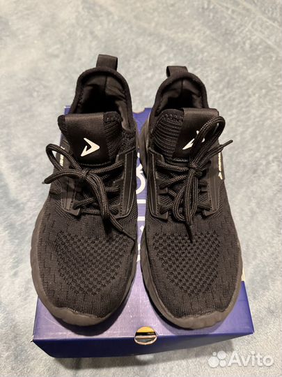 Кроссовки demix 36