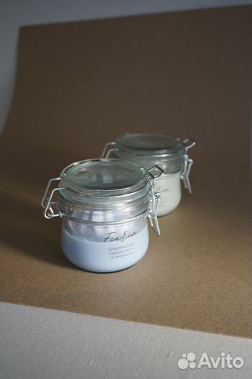 Ароматическая свеча ручной работы в банке