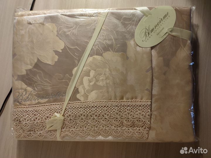 Жаккардовое постельное бельё