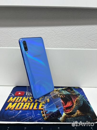 Samsung Galaxy A70, 6/128 ГБ