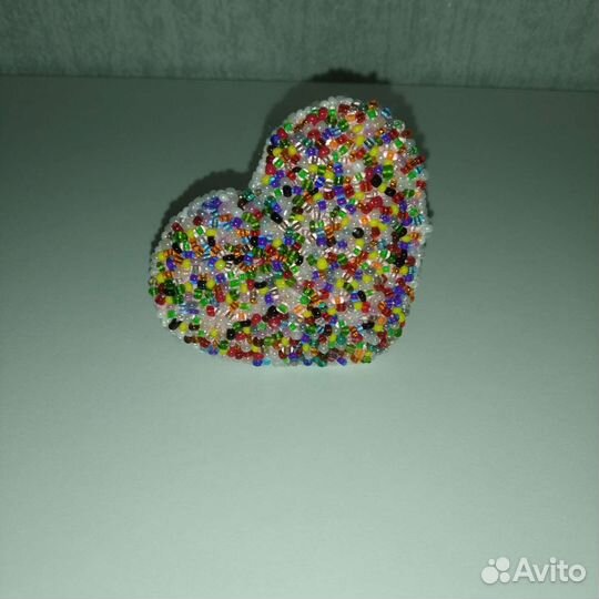 Брошь ручной работы сердце