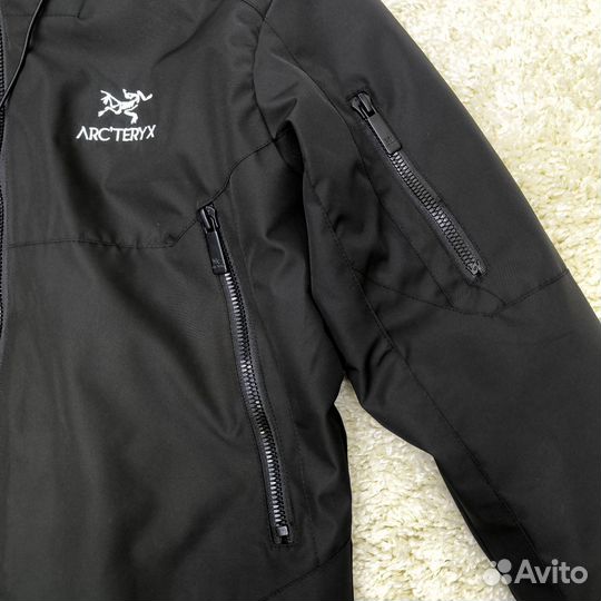 Куртка Arc'Teryx (лёгкая)