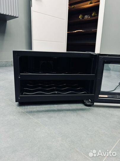 Холодильник минибар